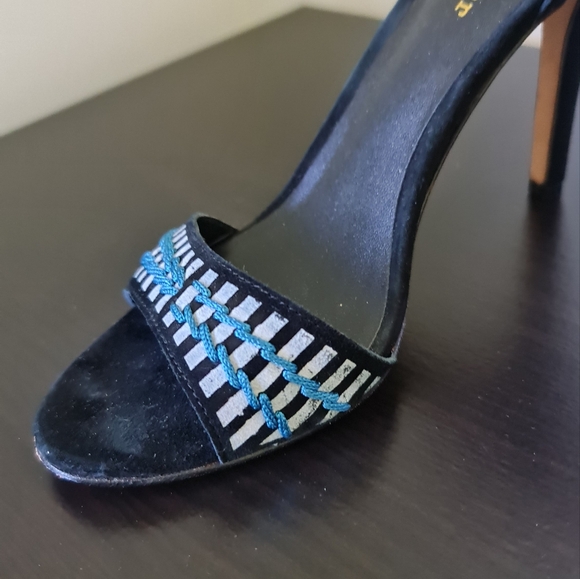 Artelier Nicole Miller Jillion Beaded HEEL size 6.5 - Picture 5 of 7